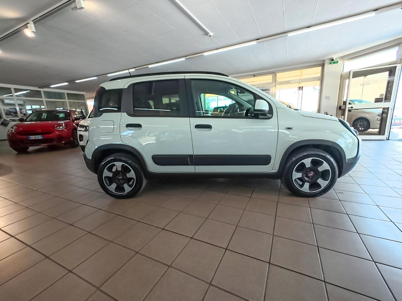 Fiat Panda Cross 1.0 FireFly S&S Hybrid