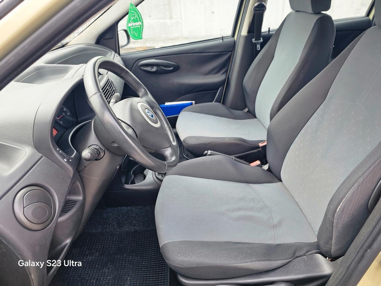 Fiat Punto 1.2 BENZINA UNICO PROPRIETARIO OK PER NEOPATENTATI