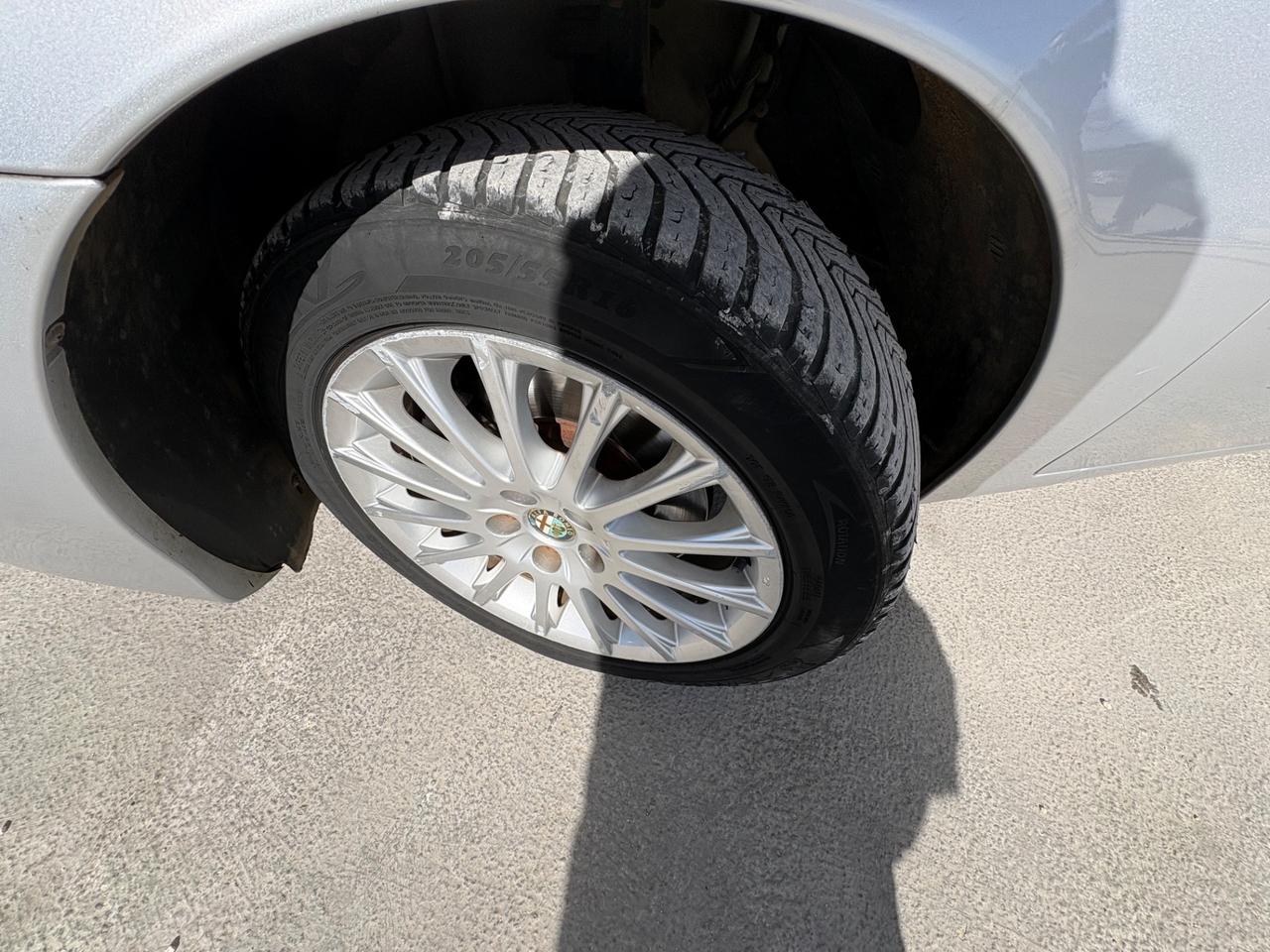 Alfa Romeo 147 1.9 JTD (120) 5 porte Exclusive