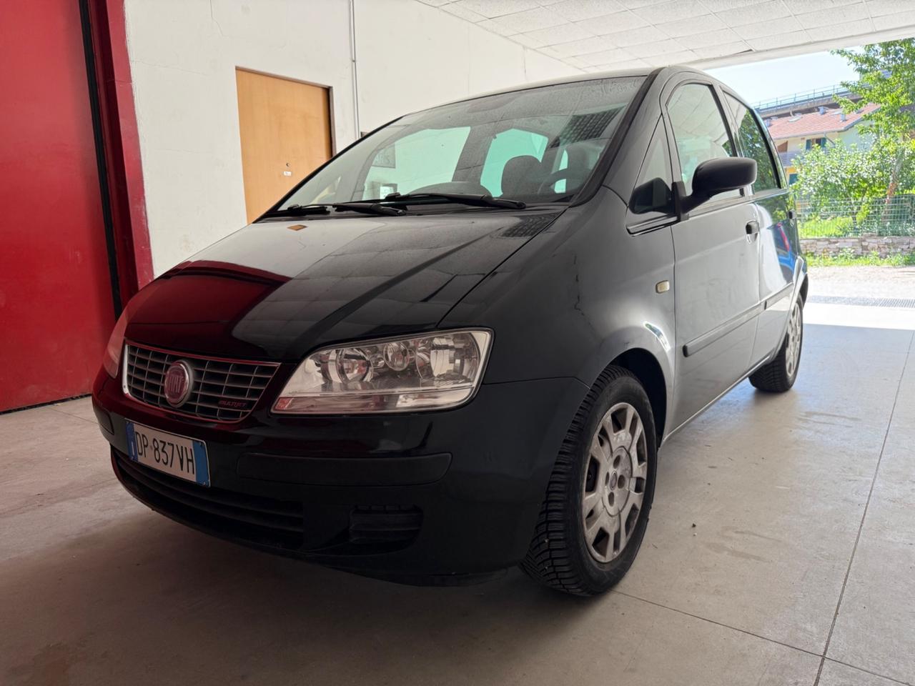 Fiat Idea 1.3 Multijet 16V 70 CV BlackStar NEOPATENTATI