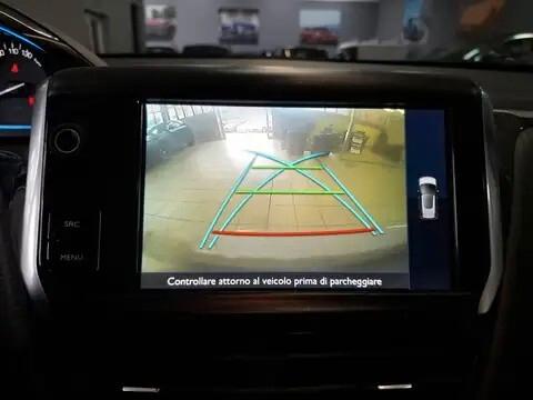 PEUGEOT 2008 1.6 HDI ALLURE CERCHI+NAVI+RETROCAMERA