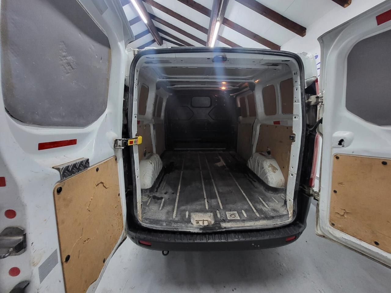 Ford transit custom 2.2 TDI 125cv anno 2014