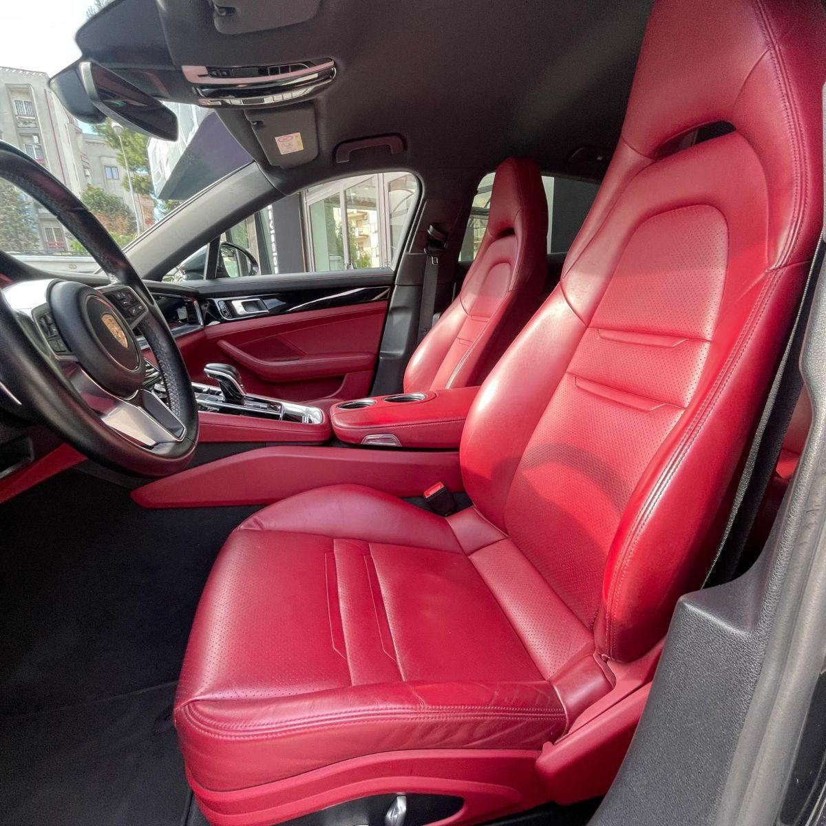 PORSCHE - Panamera -