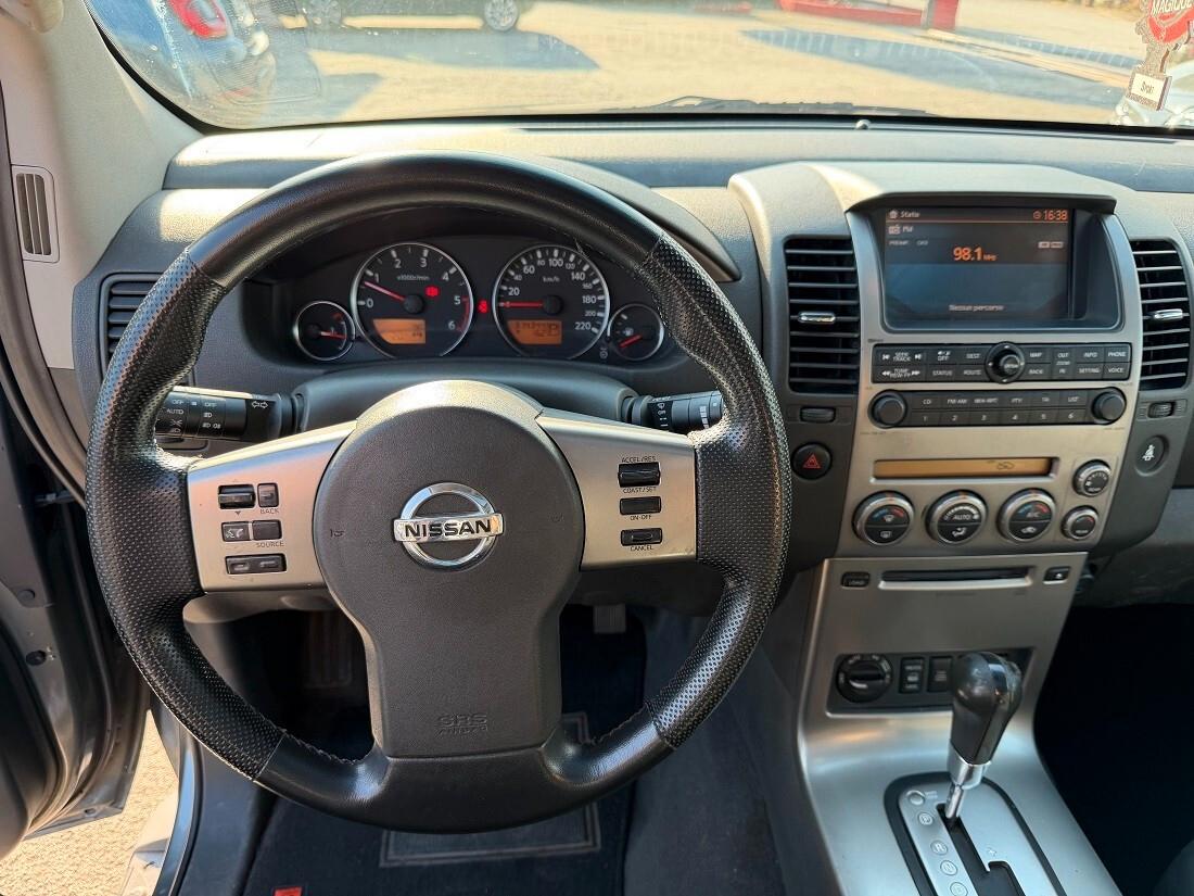 Nissan Pathfinder 2.5 dCi XE Plus