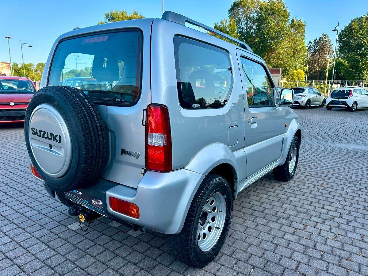SUZUKI - Jimny - 1.3i 16V 4WD JLX Mode