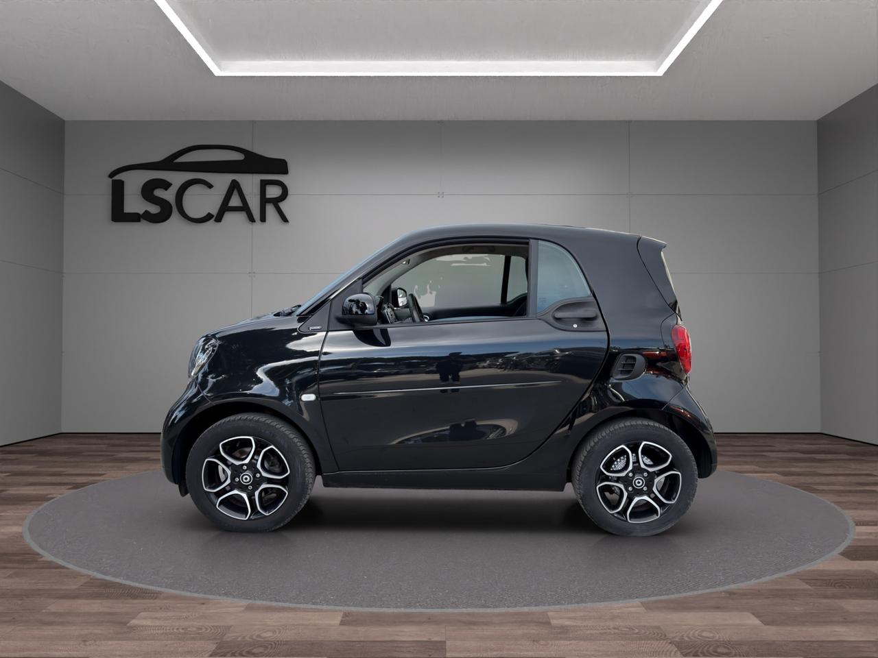 Smart fortwo coupe 0.9 Turbo Prime 90cv - Unipro - Promo Finanziamento - Schermo Touch - Bracciolo - Tetto panoramico - Sedili in pelle riscaldabili
