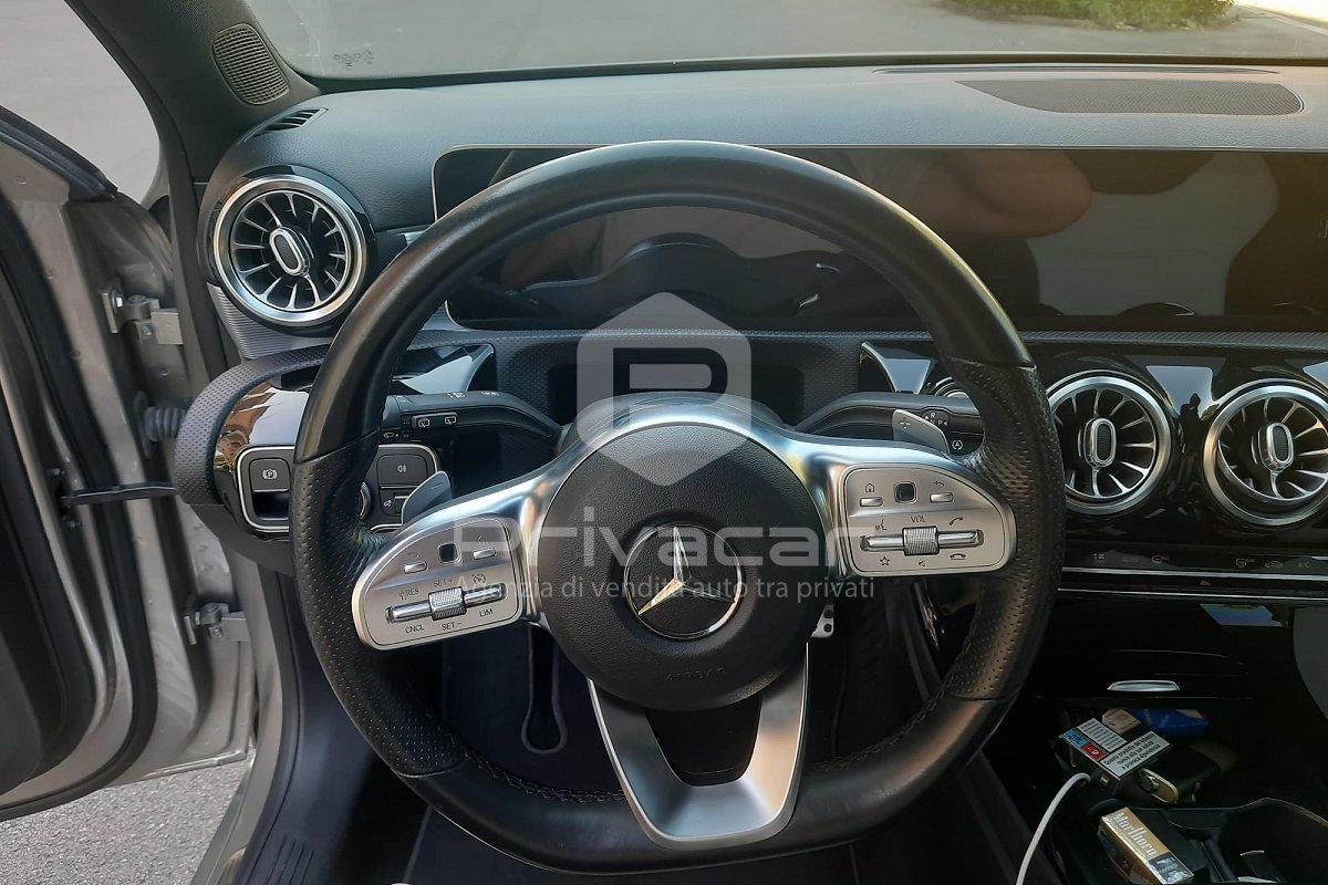 MERCEDES A 180 d Automatic Executive