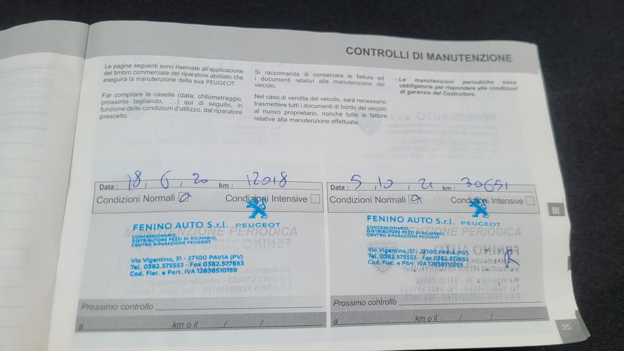 Peugeot 208 BlueHDi 100 S&S 5 porte GT Line