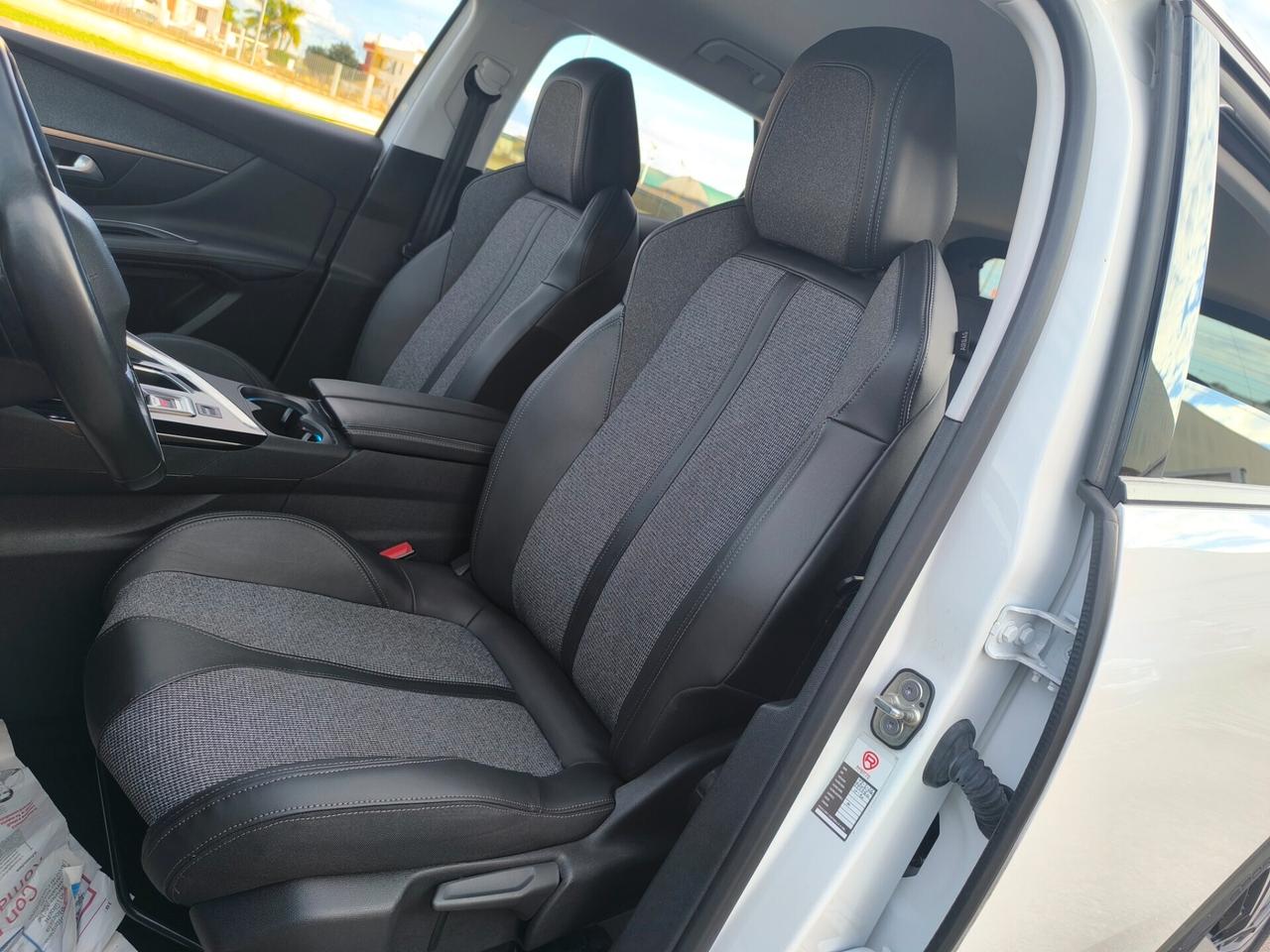 PEUGEOT 3008 ALLURE 1.6 HDI 130cv 09/19 TETTO/NAVI/LED