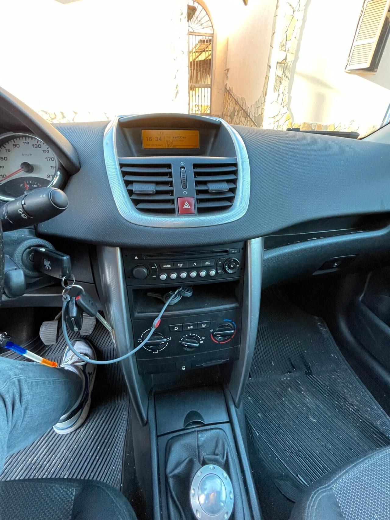 Peugeot 207 1.6 HDi 90CV 5p. XS