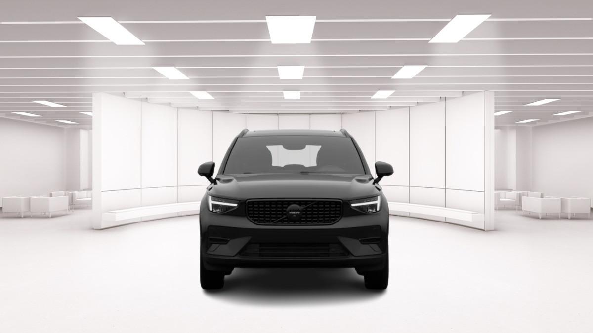 VOLVO Xc40 B3 Mild Hybrid Automatico Plus Black Edition