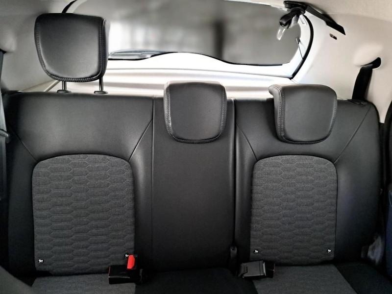 RENAULT ZOE ZEN R135 5 PORTE BERLINA