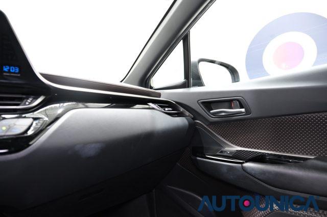TOYOTA C-HR 1.8 HYBRID E-CVT LOUNGE NEOPATENTATI FARI LED