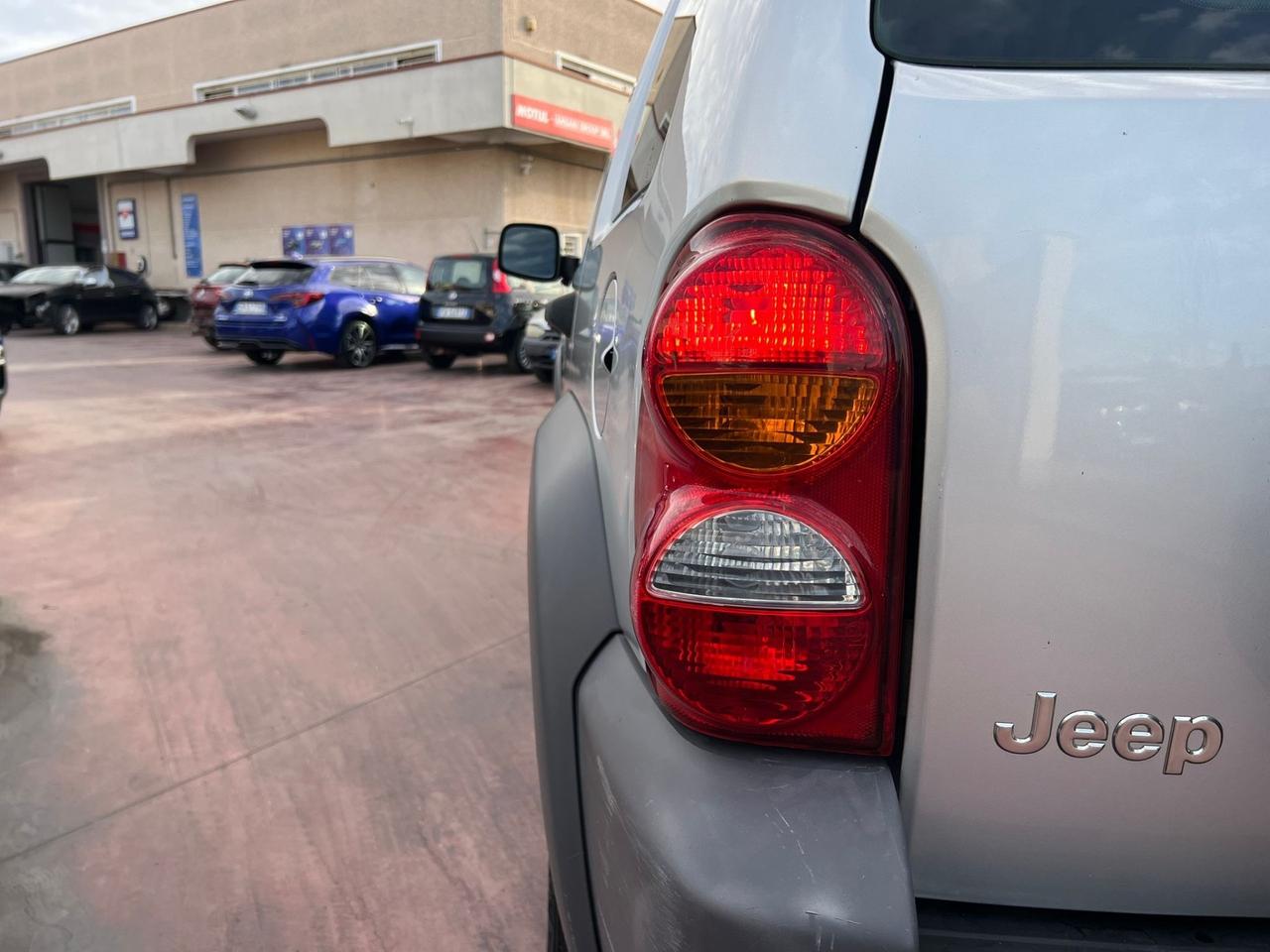 Jeep Cherokee 2.5 CRD Limited