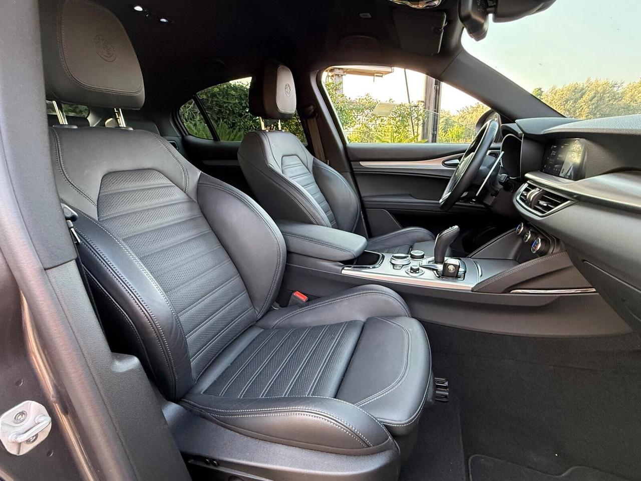 Alfa Romeo Stelvio 2.0 Turbo 280 CV AT8 Q4 Veloce