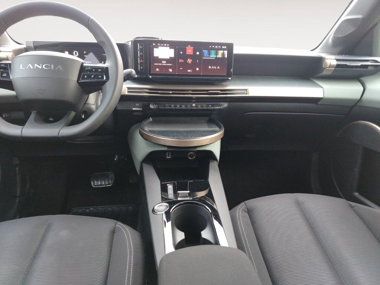 Lancia Ypsilon 1.2 mhev 110cv e-dct
