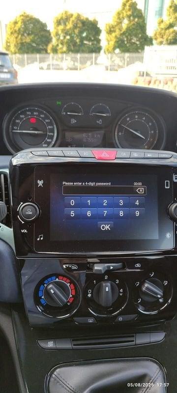 Lancia Ypsilon Ypsilon 1.0 FireFly 5 porte S&S Hybrid Platino