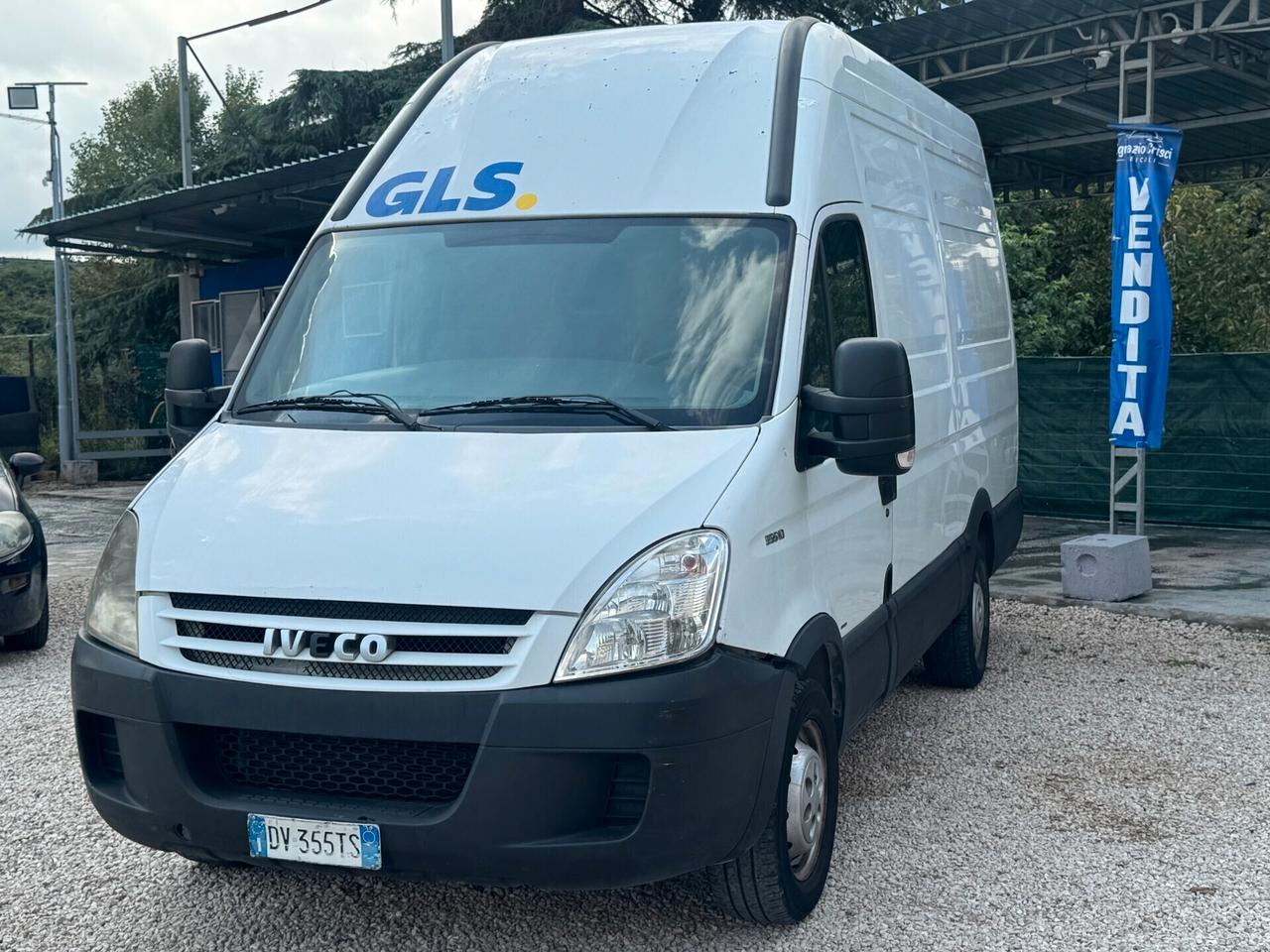 IVECO DAILY 2.3 DIESEL TETTO ALTO PASSO MEDIO 2009