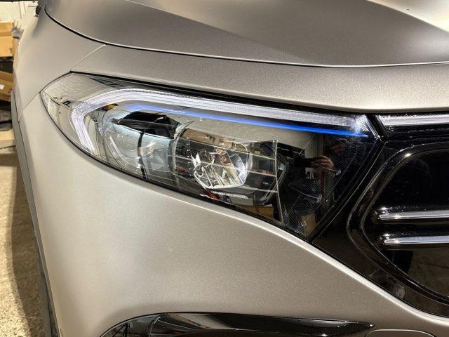 MERCEDES-BENZ EQA 250 Premium