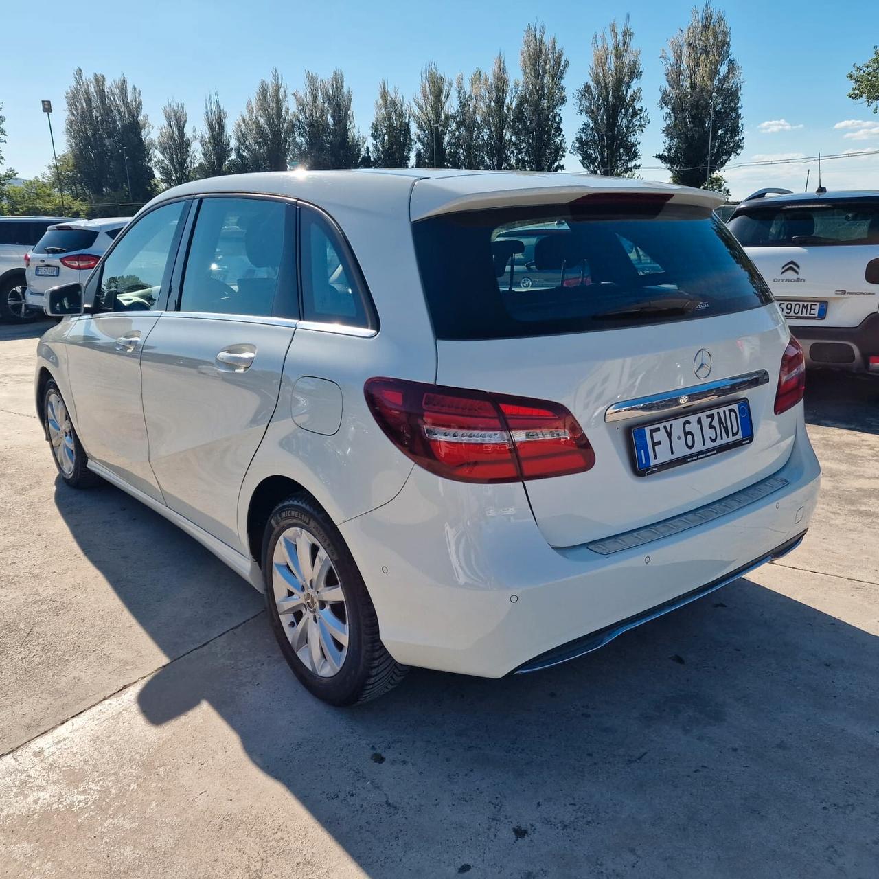 Mercedes-benz B 180 B 180 d Automatic Sport