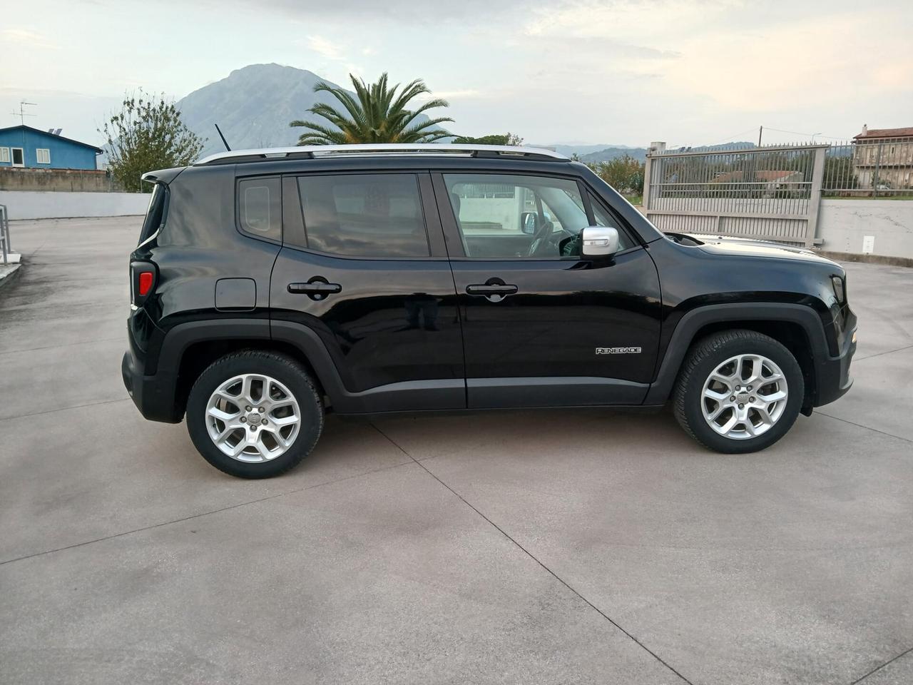 Jeep Renegade 1.6 Mjt 120cv Limited anno 2016