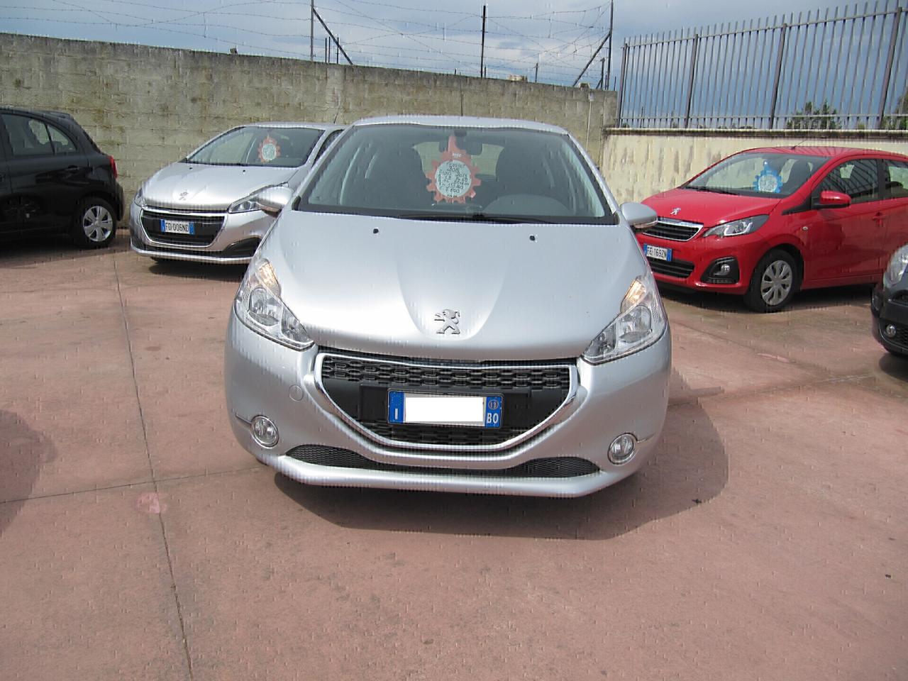 Peugeot 208 1.2 VTi 82 CV 5 porte Allure