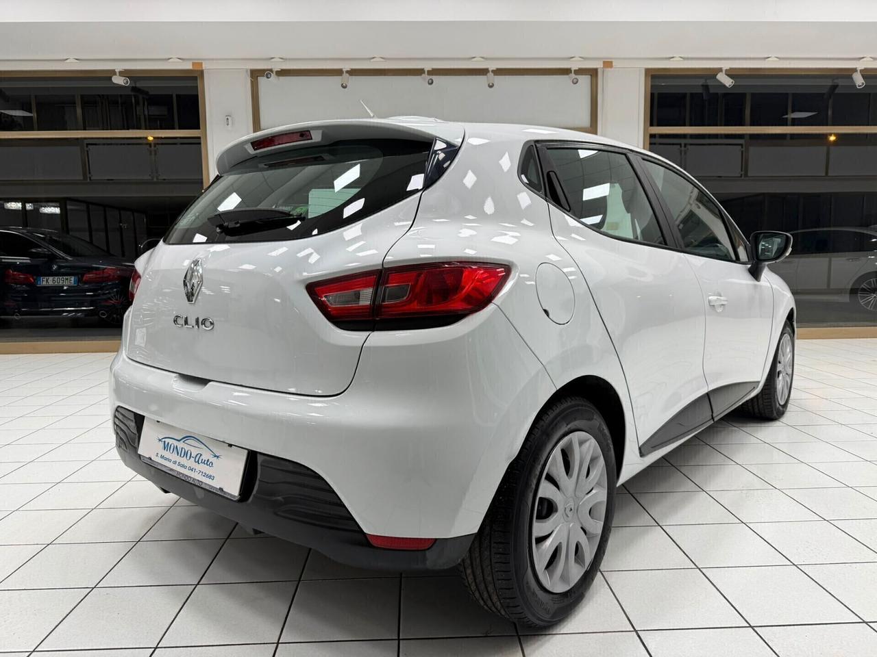 Renault Clio 1.5 dCi 75CV AUTOCARRO 4 POSTI 2015