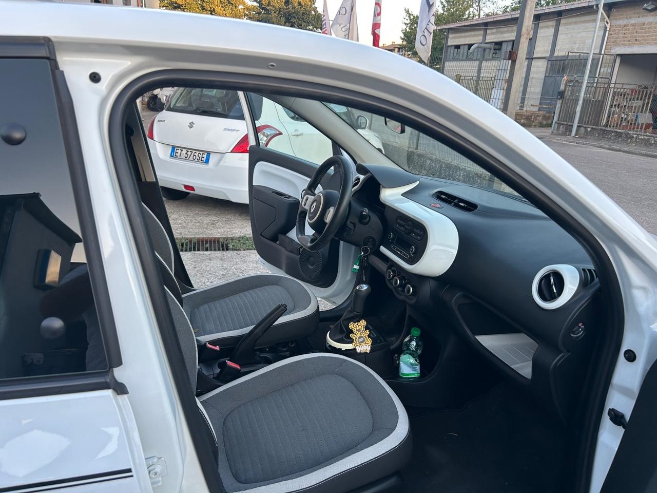 Renault Twingo SCe Zen