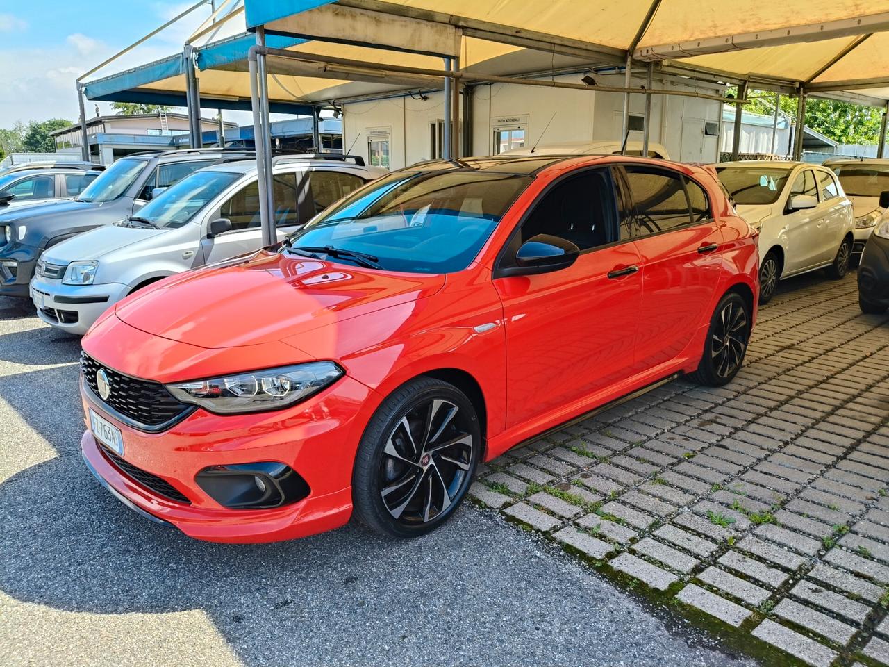 Fiat Tipo 1.6 Mjt S&S 5 porte S-Design SPORT