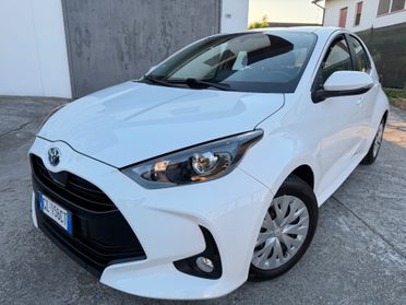 Toyota Yaris 1.5 Hybrid 5P. EURO 6D 2022 NEOPATENTATI