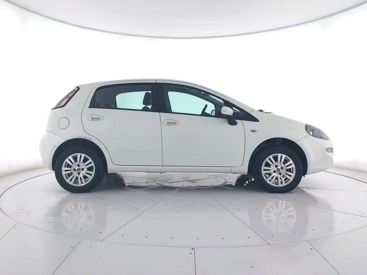 FIAT Punto 5p 1.4 natural power Easy 70cv NEOPATENTATI+C15"