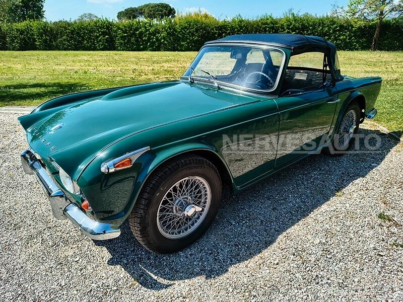 Triumph TR4 IRS Verde inglese | 1966 ASI Guida sinistra 2138 cc Ducati Bologna