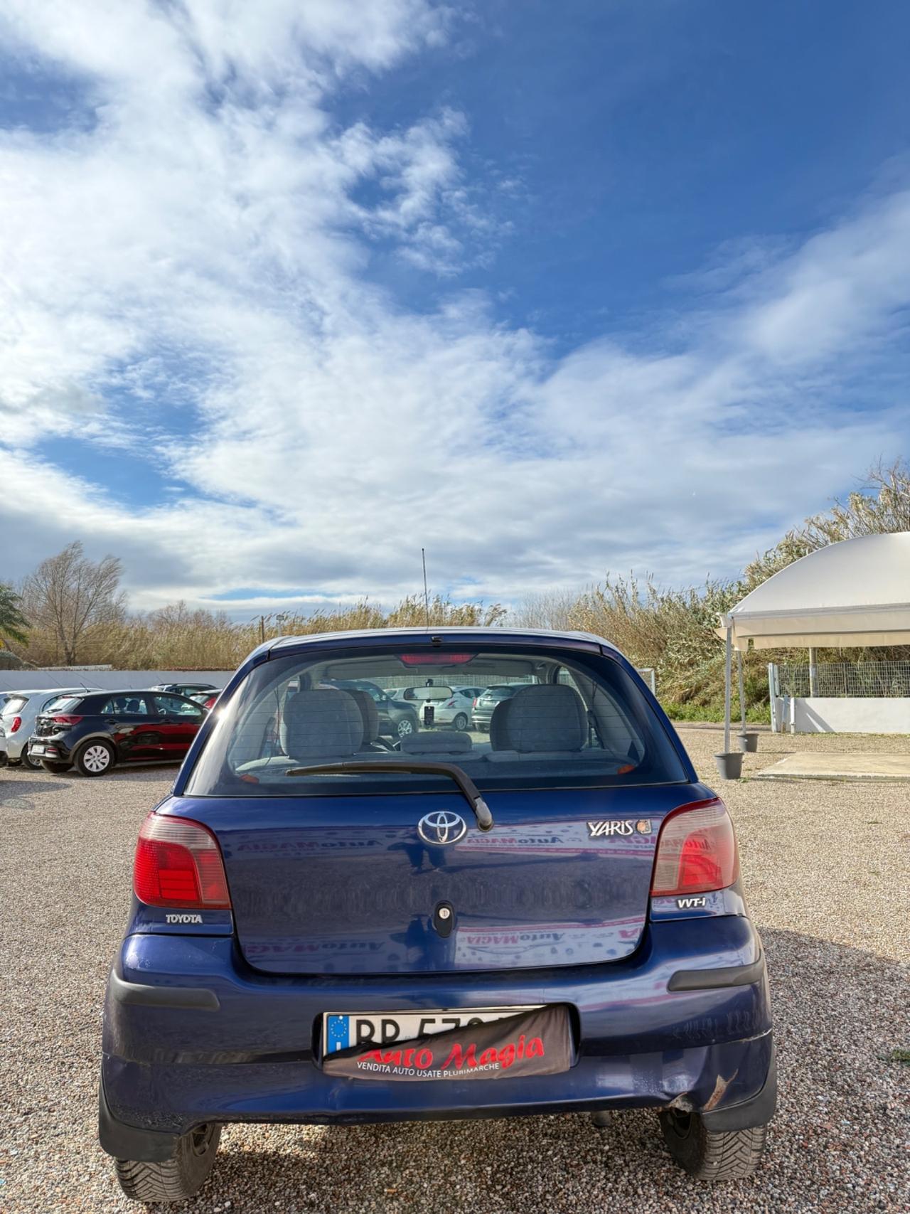 Toyota Yaris 1.0i 16V cat 3 porte