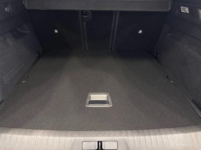 PEUGEOT 3008 Hybrid 145 e-DCS6 GT IN PROMO