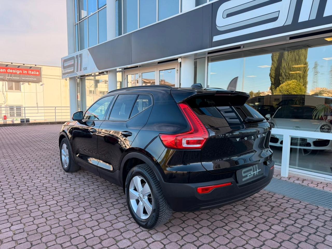 Volvo XC40 D3 Momentum Core
