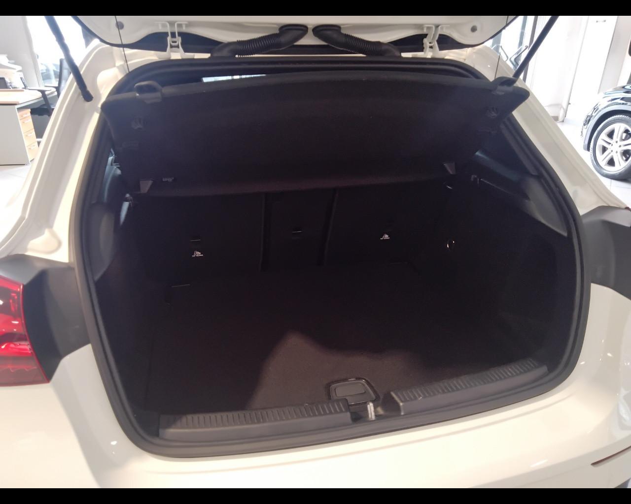 Mercedes-Benz Classe A - W177 2023 - A 180 d AMG Line Advanced Plus auto