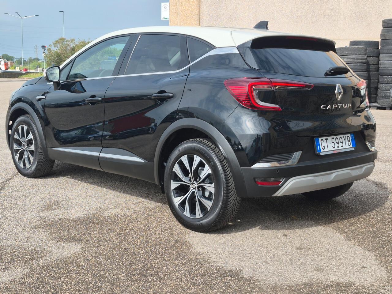 Renault Captur Mild Hybrid 140 CV Techno