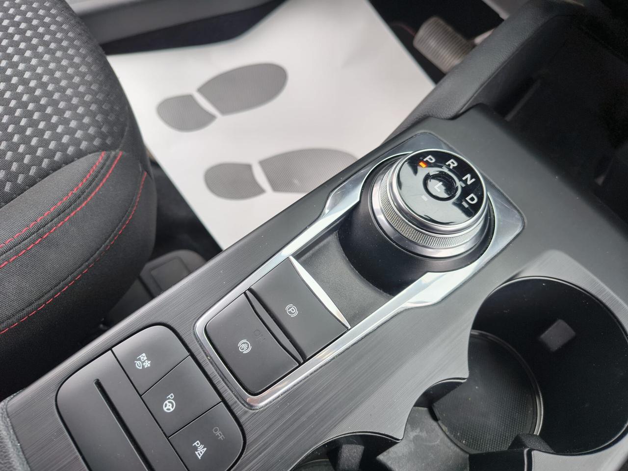 Ford Kuga 2.5 Full Hybrid 190 CV CVT 2WD ST-Line *GARANZIA 24 MESI*