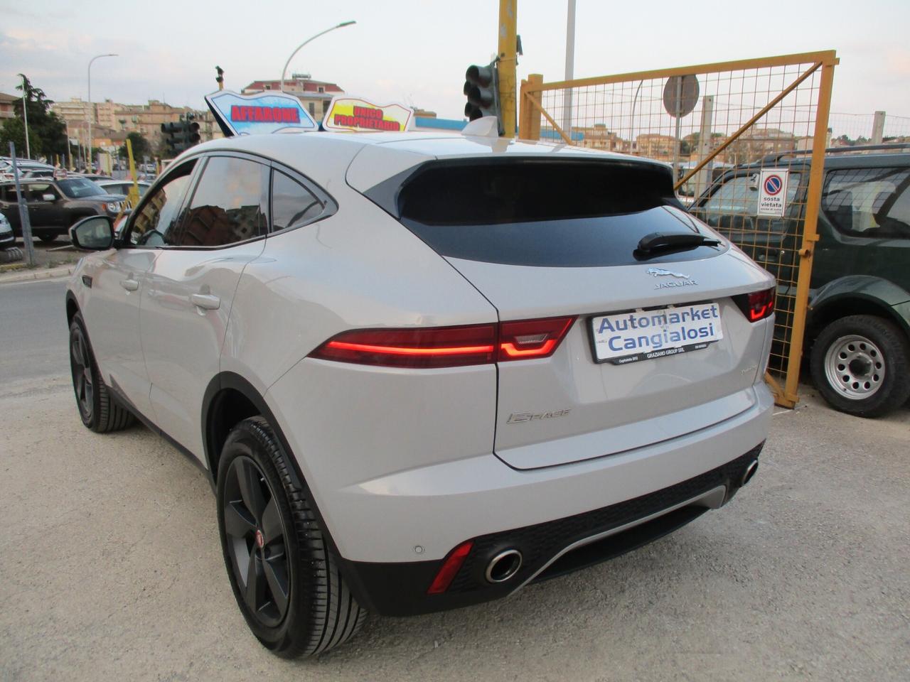 Jaguar E-Pace 2.0D 150 CV AWD aut. R-Dynamic HSE