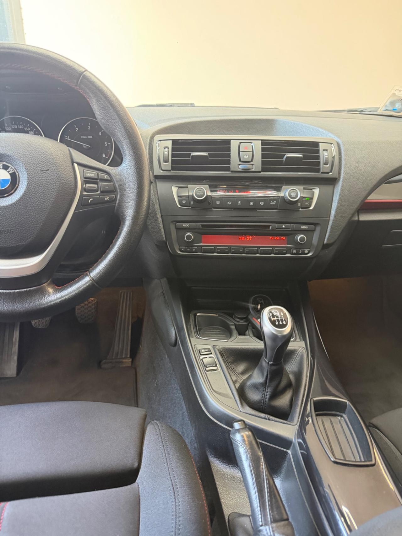 Bmw 118 118d 5p. Sport