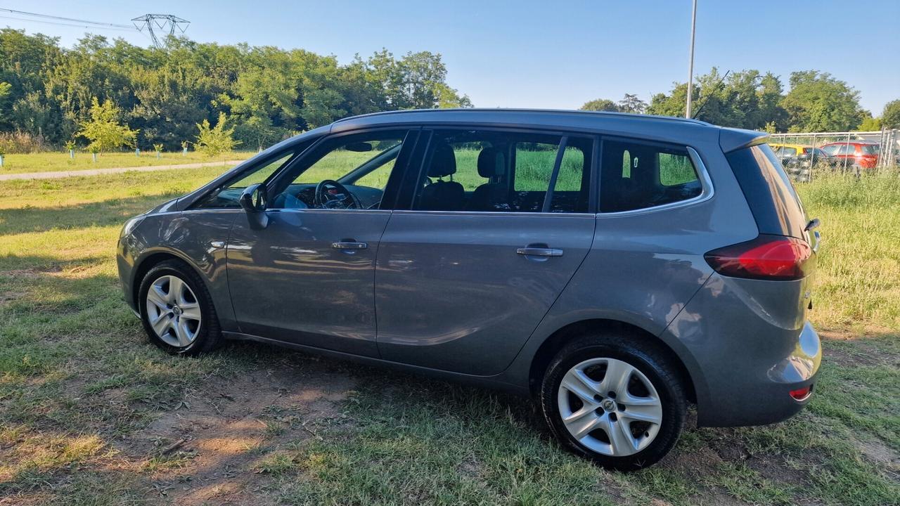 Opel Zafira Tourer 1.4 Turbo GPL 7 POSTI GANCIO