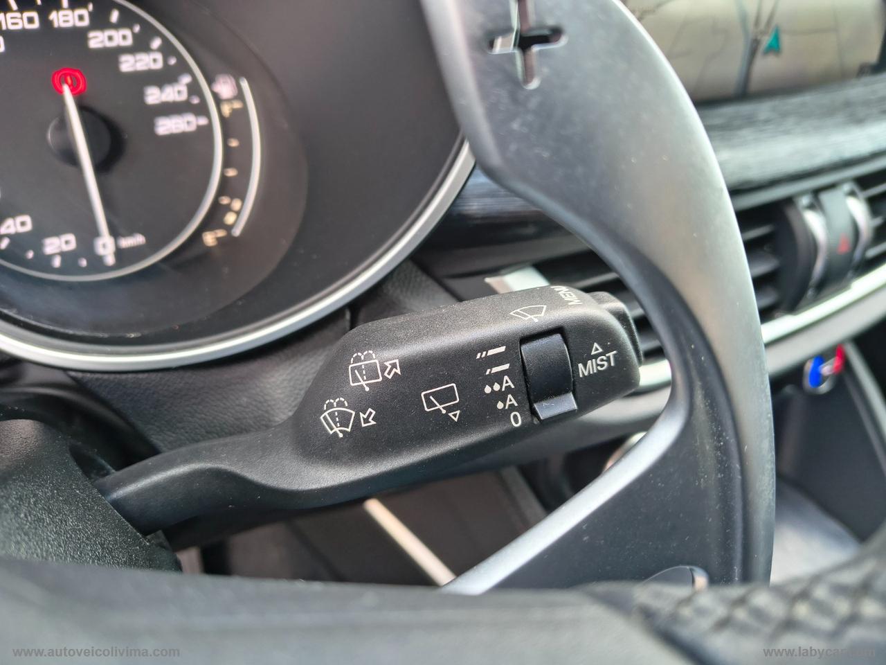 ALFA ROMEO Stelvio 2.2 T.diesel 160CV AT8 RWD Bus. AUTOCARRO