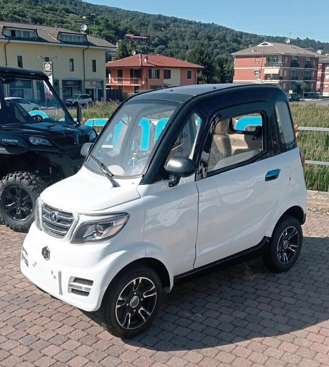FREEDOM VITALE UFO ECOBIKE SENZA PATENTE MINI AUTO