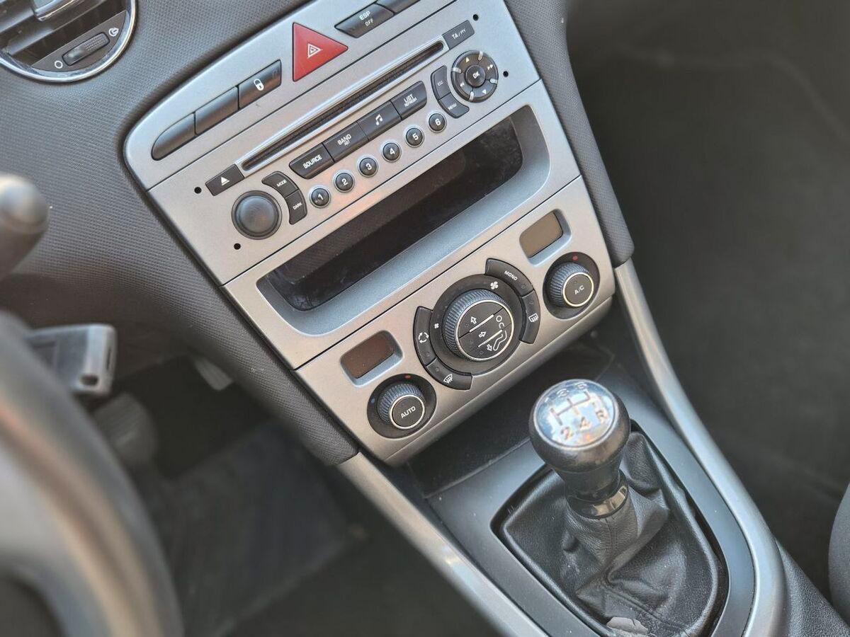 Peugeot 308 1.6 hdi 8v Business 5p Fap