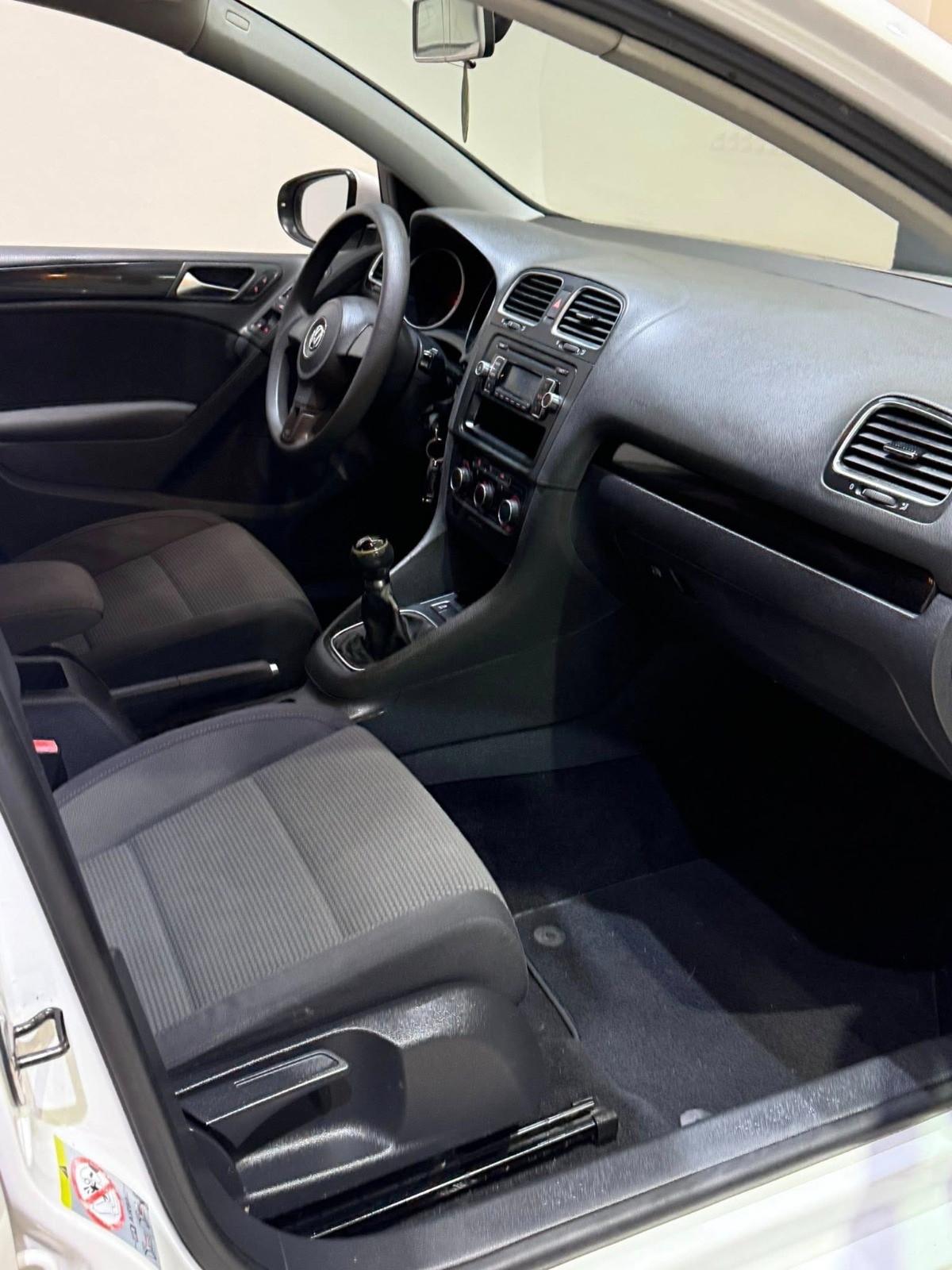 Volkswagen Golf 1.6 TDI DPF 5p. Highline