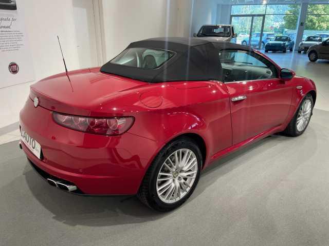 Alfa Romeo Spider 2.4 JTDm 210CV