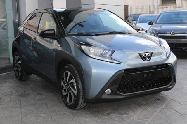 Toyota Aygo 1.0 Active 72cv s-cvt Con CARPLAY