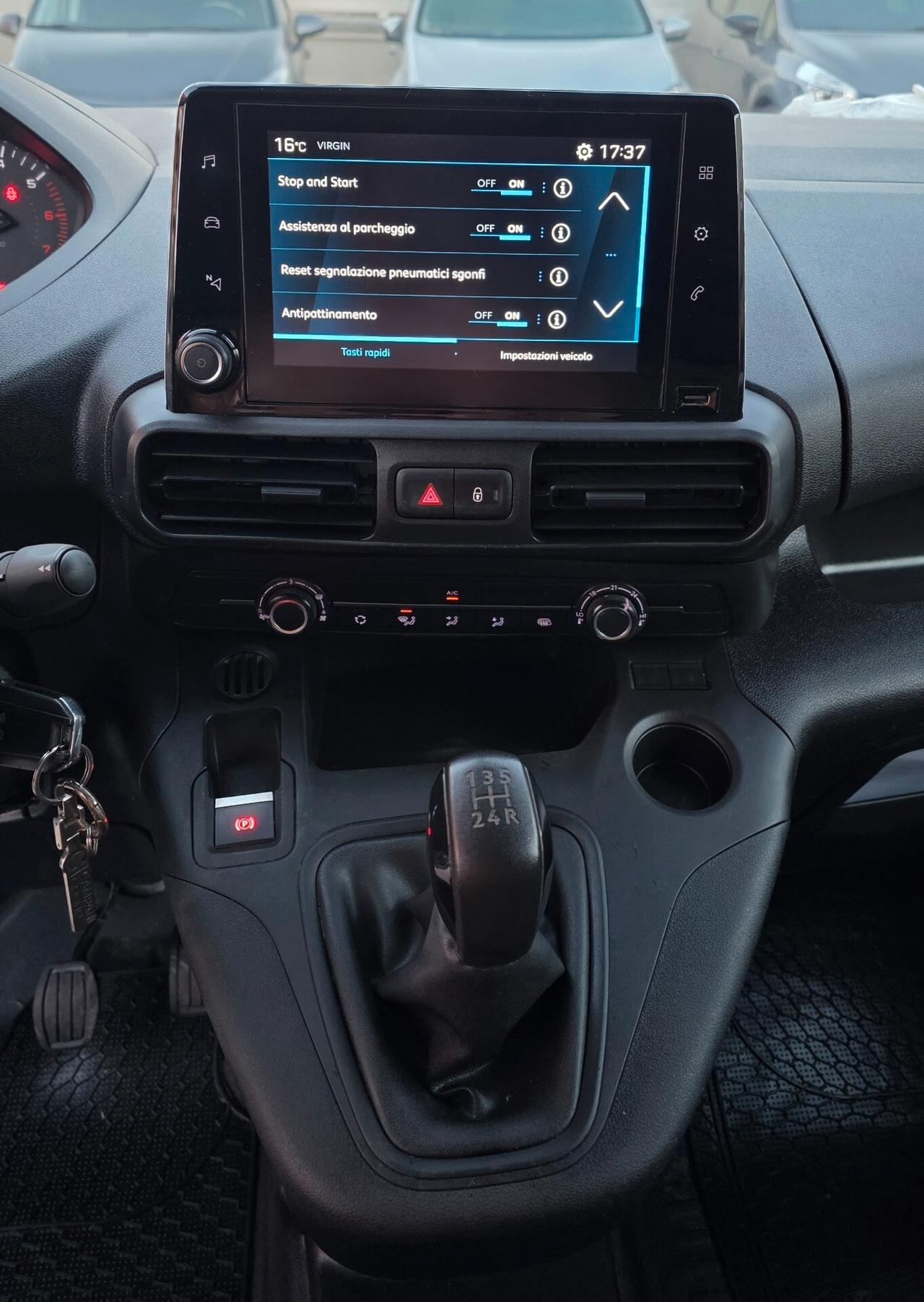 Peugeot Partner BlueHDi 100 S&S PC Furgone Pro