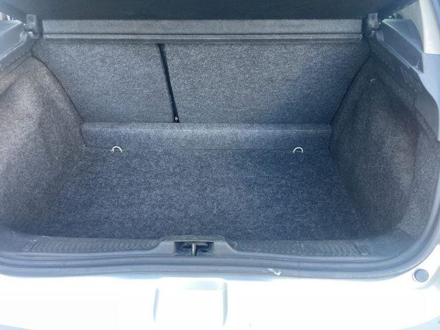 RENAULT Clio 1.2 BENZ 75 CV 16V 5 porte ADATTA A NEOPATENTATI