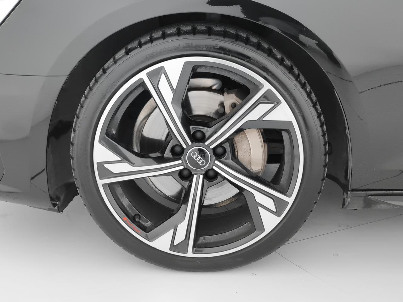 Audi A4 Avant 40 2.0 tdi mhev S line edition 204cv